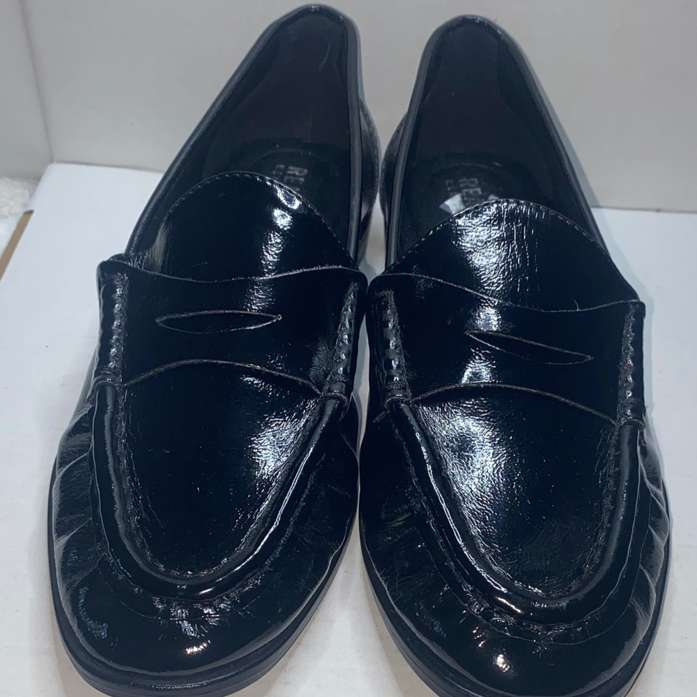 Kenneth Cole Reaction Black Patent Penny Loafers - Women